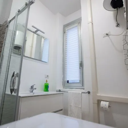 Appartement Via Treviso 6 Milan